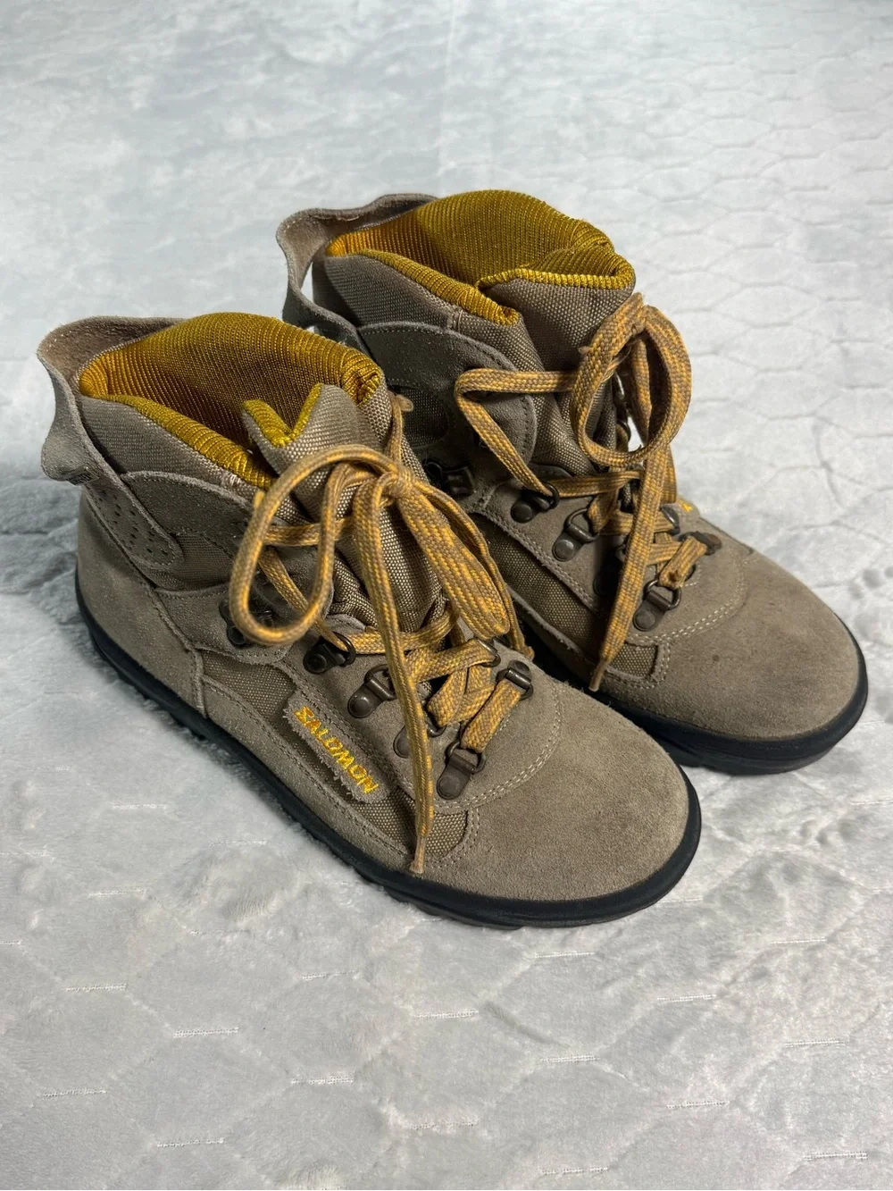 Salomon Gore-Tex Waterproof Hiking Boots Womens 7‎ EU 38⅔ Backpacking